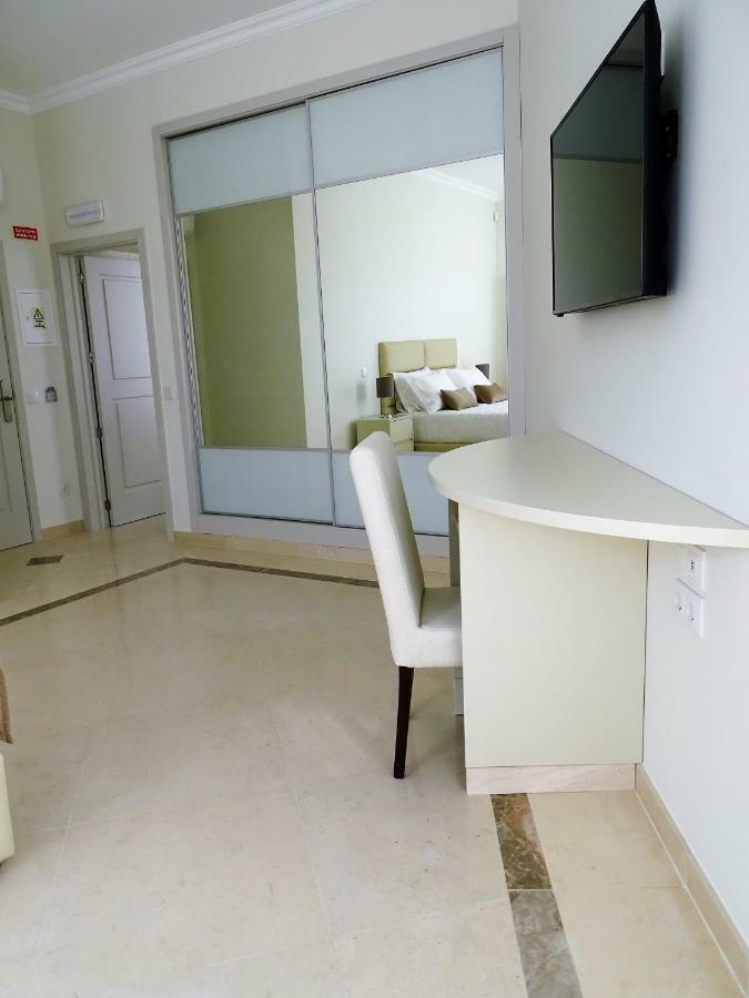 Bowen, Luxury Guest house